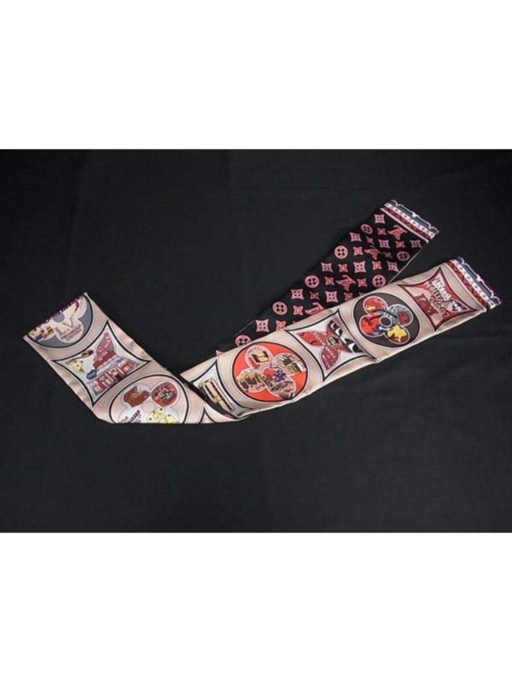 Louis Vuitton Bandeau in a Comic Ribbon Scarf Red Multicolor - Picture 2 of 4